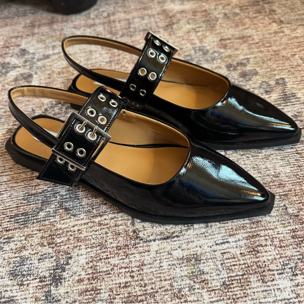 Steve Madden Smokee Slingback (BRAND NEW!!!)